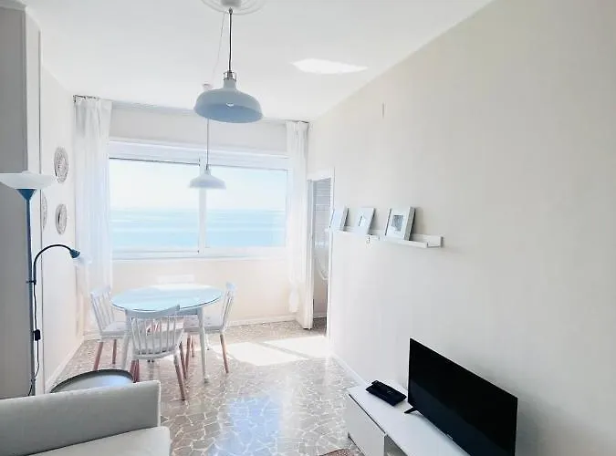 Appartement Sunset 10 - Fronte Mare San Remo